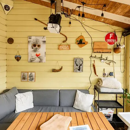 Cozy House - Leenfietsen, Eigen Keuken En Badkamer Apartment *