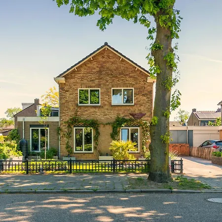 Cozy House - Fietsverhuur, Eigen Keuken En Badkamer Apartman Nijmegen