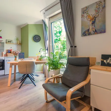 Apartment Cozy House - Leenfietsen, Eigen Keuken En Badkamer *