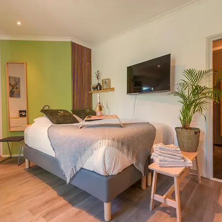Cozy House - Leenfietsen, Eigen Keuken En Badkamer Apartment