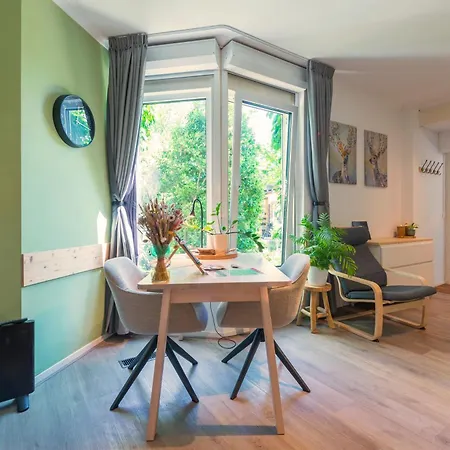 Cozy House - Leenfietsen, Eigen Keuken En Badkamer Apartment *