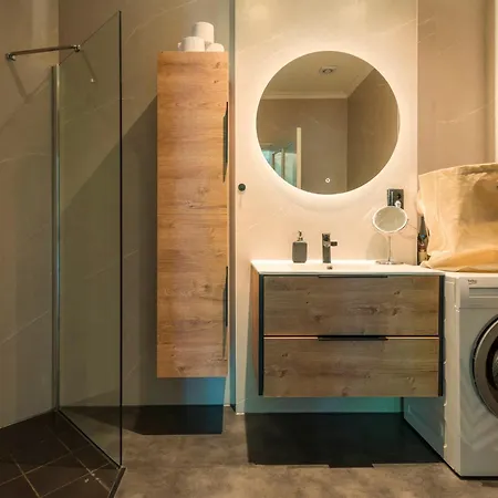Cozy House - Leenfietsen, Eigen Keuken En Badkamer Apartment *